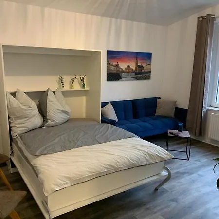 40 Qm Appartment Parkplatz, Balkon,Netflix, Prime Chemnitz Extérieur photo