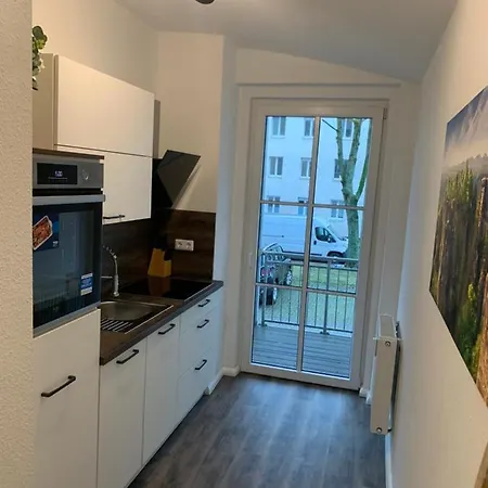 40 Qm Appartment Parkplatz, Balkon,Netflix, Prime Chemnitz Extérieur photo