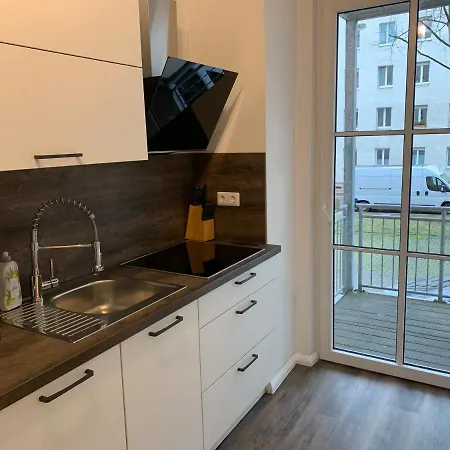 40 Qm Appartment Parkplatz, Balkon,Netflix, Prime Chemnitz Extérieur photo