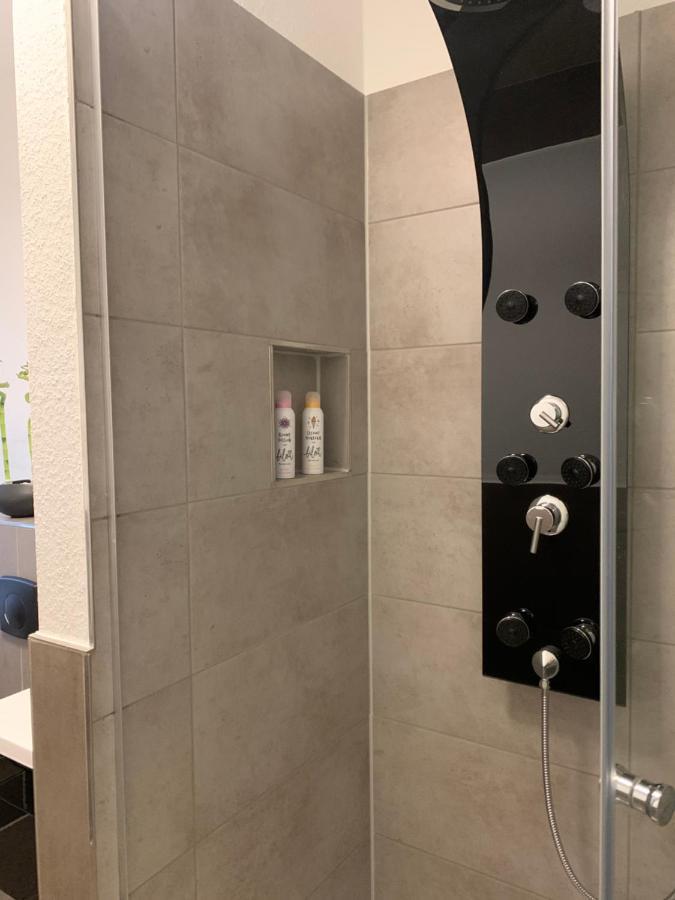 Apartment 40 Qm Parkplatz, Balkon,netflix, Prime Chemnitz